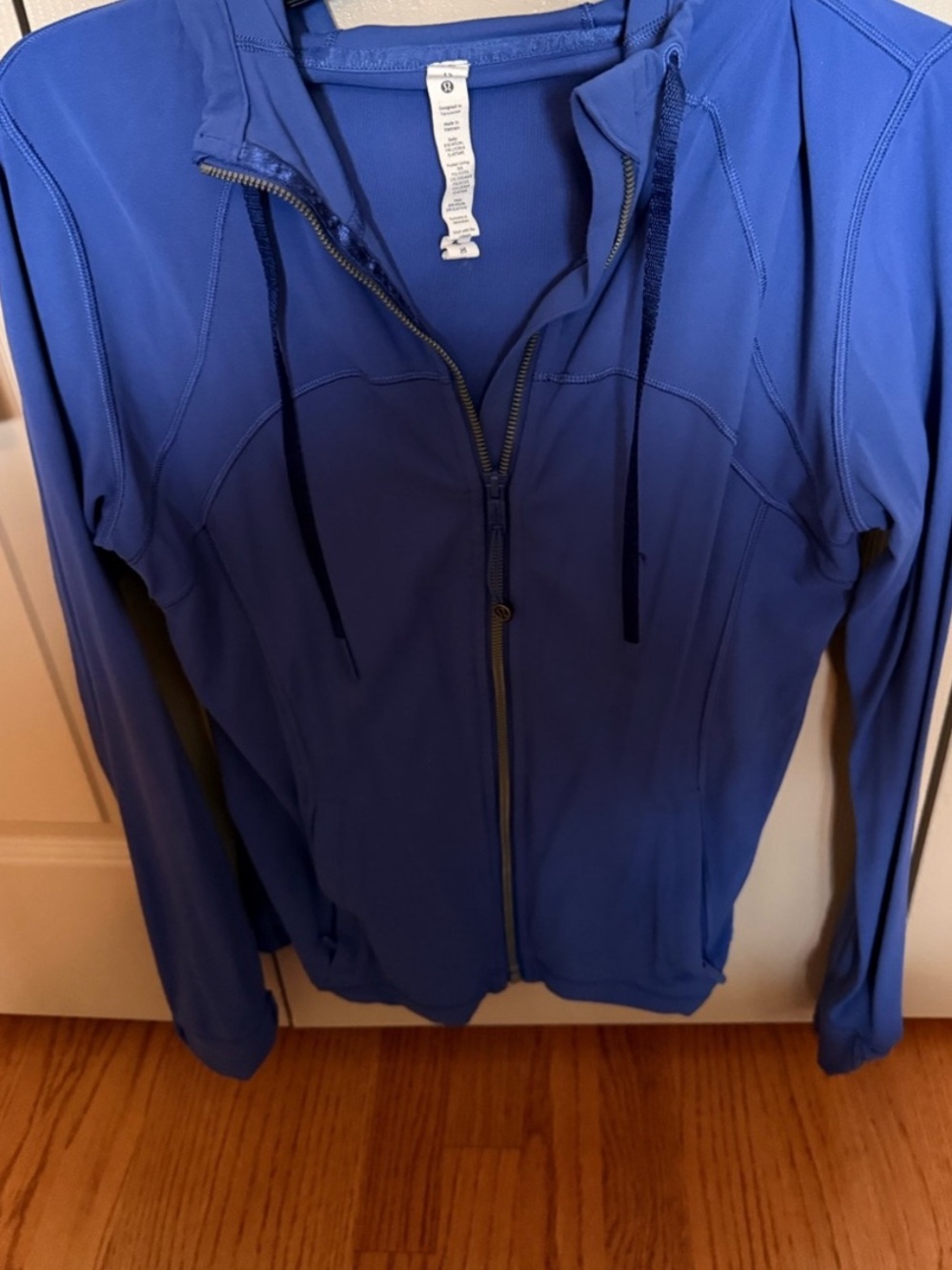 Lululemon Hooded Define Jacket - Picture 2 of 5